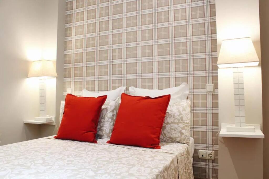Acogedor Con Acceso Directo Plaza Castilla-bull Apartamento Madri